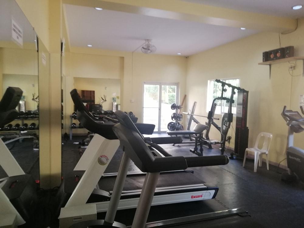 Airport Apartments Manila Paranaque City Bagian luar foto